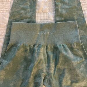 NVGTN mint camo leggings medium